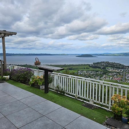 Aorangi Mountain Lodge ロトルア エクステリア 写真