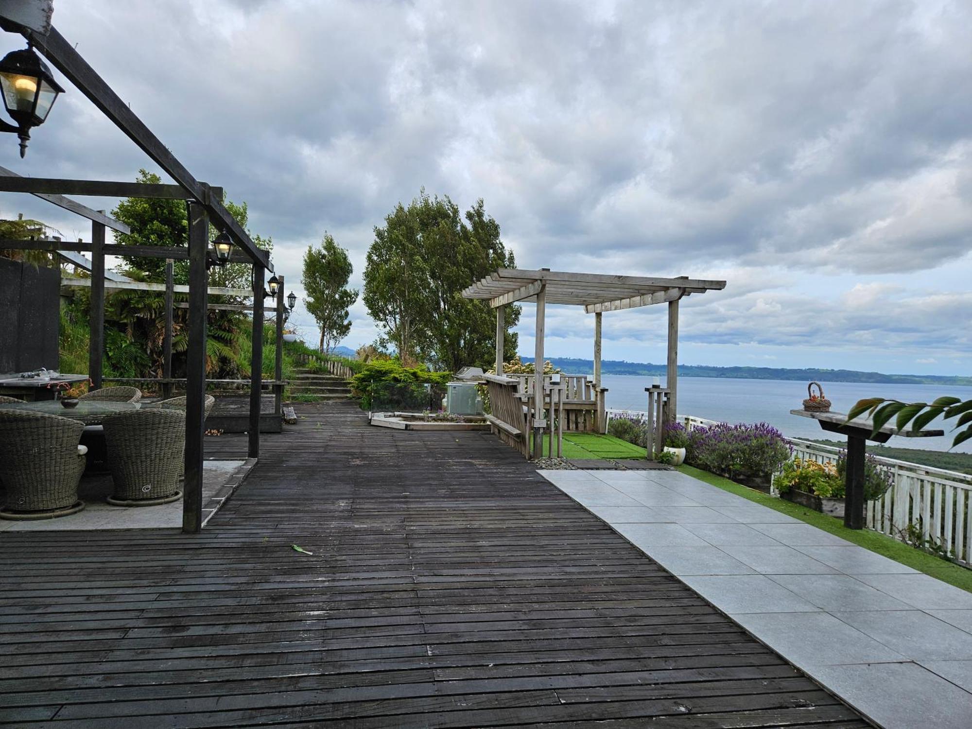 Aorangi Mountain Lodge ロトルア エクステリア 写真