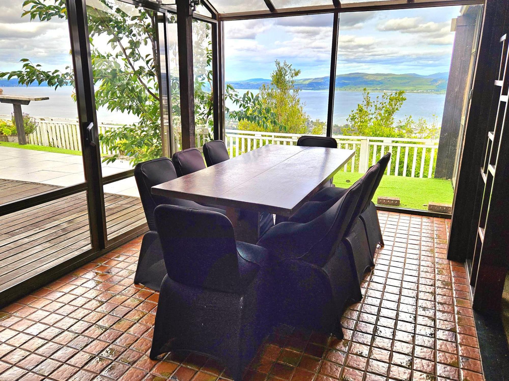 Aorangi Mountain Lodge ロトルア エクステリア 写真