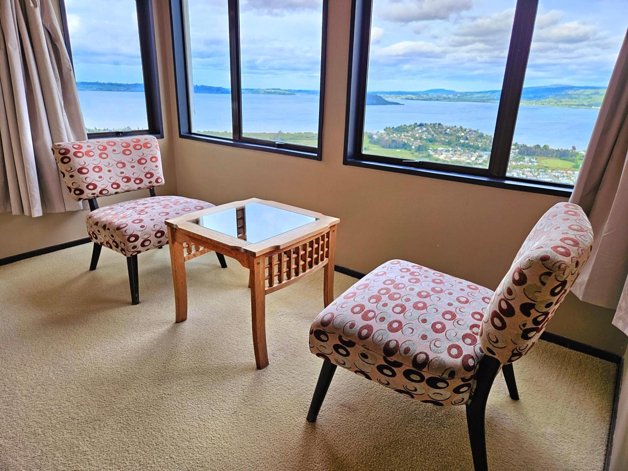 Aorangi Mountain Lodge ロトルア エクステリア 写真